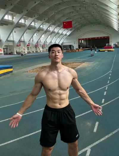 有什么比暑假集训更让人恐惧的呢 为中国的奥运健......奥运会 #体育精神 #追奥的夏天 #北京体育大学 臭大力力 image 8