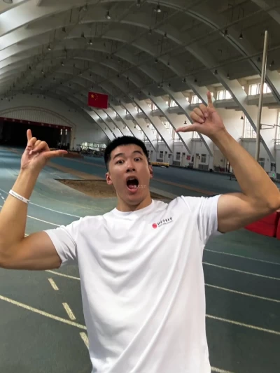 选一个送你去上学 叔味老舅还是体育生表哥 #男大......#男大学生怎么穿 #阳光男孩 #开学前的精神状态 臭大力力 image 4